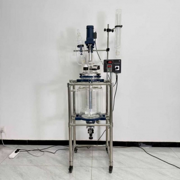 哪些因素會導致小型實驗室用雙層玻璃反應(yīng)釜的價格有差異